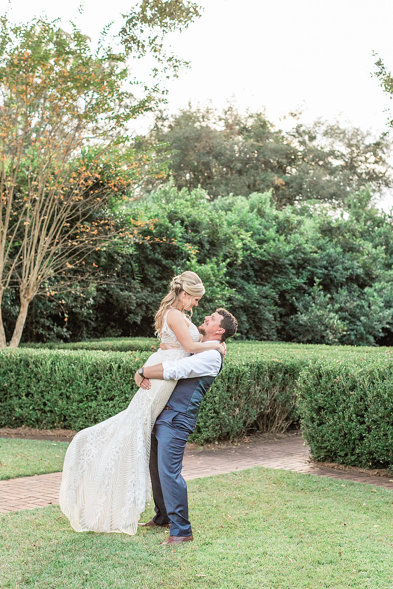 Atlanta, Macon, Savannah Wedding Photographer