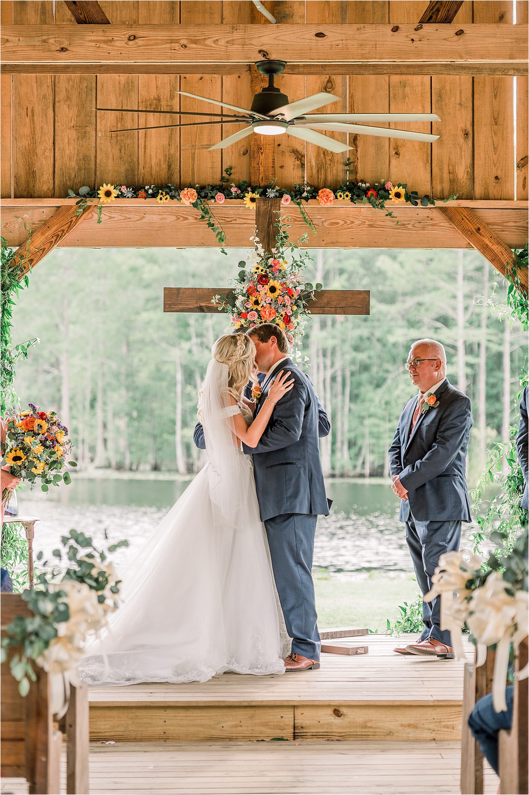 Georgia Wedding Photographer,Georgia Weddings,Light and Airy Photography,Rachel Linder Photography,Savannah Atlanta Macon Wedding Photographer,